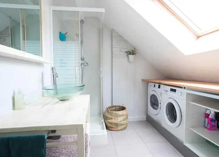 Hyper Center ,private Parking Appartamento