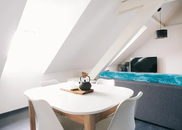 Hyper Centre , Climatise